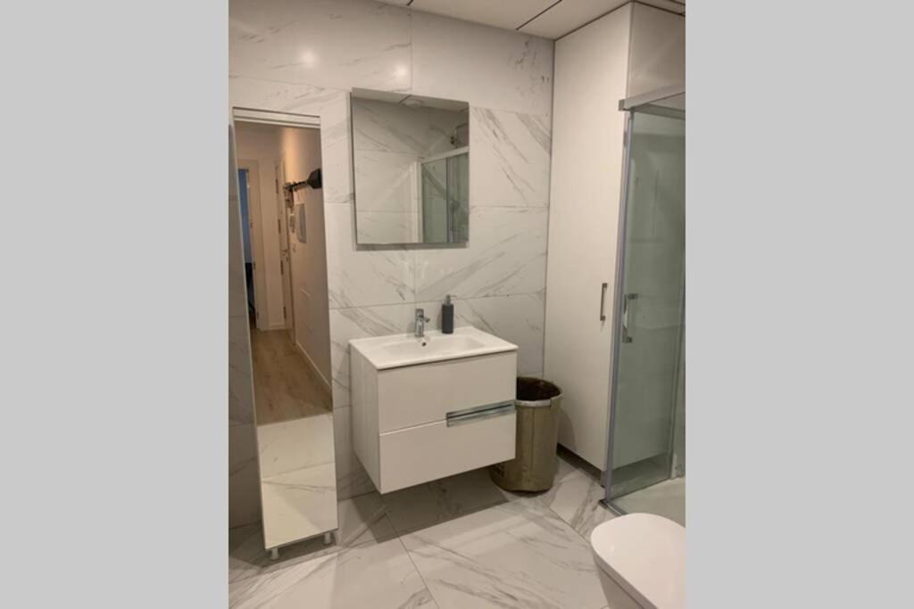 Apartamento Paseo De La Carihuela Torremolinos Esterno foto